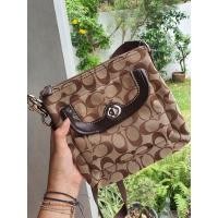 ราคา Coachแท้ ครอสบอดี้ลายsignature (20504260550)