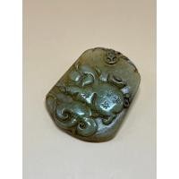 ราคา จี้หินมงคลแกะรูปหมูแบกก้อนทองและคฑาหยู่อี่ (16697316033)