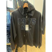 ราคา MC JEANS เสื้อแขนยาวมีฮู้ด สีดำ [แท้100%] สินค้าพร้อมส่ง มีถุงช้อป มีเก็บปลายทาง (50003220926)