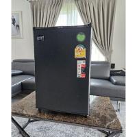 ราคา Toshiba ตู้เย็นมินิบาร์ 3.1 คิว รุ่น GR-D906 (28051592517)