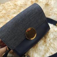 ราคา กระเป๋า charles & keith ส่งต่อค่ะสภาพใหม่มาก (28709744477)
