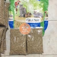 ราคา WOOD PELLET/ ANIMAL URINE ABSORBER/CAT LITTER/RABBIT LITTER CATS BEST REPACK 1กก. (9129977697)