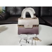 ราคา ส่งต่อกระเป๋า LYN BELLA MINI ป้ายห้อย (12474925892)