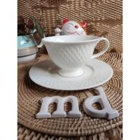 ราคา ชุดแก้วกาแฟพร้อมจานรองเซรามิค ลายเหลี่ยมเพชร (10088606988)