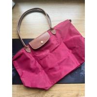 ราคา กระเป๋า Longchamp สีแดง ของแท้ มือสอง (23352400724)