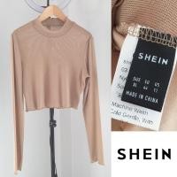 ราคา Shein เสื้อกลิตเตอร์คอปีนสีนู๊ด เข้ารูป ผ้ายืดนิ่มวิ้งๆ 23/172 (23371387536)