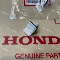 ราคา กิ๊ฟยึดสเกิตข้าง Honda Civic EG 3D ปี92-95 ใหม่ ของแท้ Honda japan (26057685552)