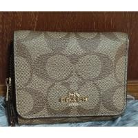 ราคา coach กระเป๋าสตางค์ใบสั้นมือสองของแท้ (47751476642)