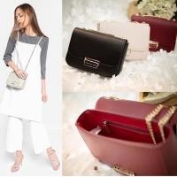 ราคา CHARLES & KEITH PUSH-LOCK CHAIN SLING BAG (531559759)