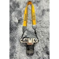 ราคา Nikon FM 10 พร้อมเลนส์ 35-70mm และสายคล้องคอ (27101003622)