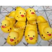 ราคา รองเท้า รองเท้าเด็กรัดส้นหัวโต เป็ดเหลือง หัวบีบมีเสียง พร้อมส่ง (9250294156)