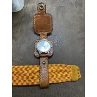 ราคา (พระสงฆ์)(สีน้ำตาลอ่อนทรงเหลี่ยม)นาฬิกาหนังห้อยประคตเอวพระสงฆ์ สามเณร แม่ชี นักบวช (15108908673)