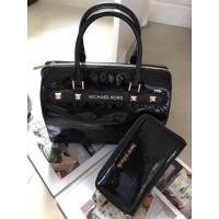 ราคา ♞,♘หมอน + กปต เข้าชุด หนังแก้วดำจ้าหมอน MK 35H9GKKU3Z Kara Large Duffle Satchel pom (26666914163)
