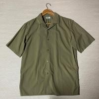 ราคา Uniqlo Open Collar Shirt เสื้อเชิ้ต รุ่น UUU แขนสั้น สีเขียวขี้ม้า Size M ชาย มือ2 (48501082815)