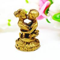 ราคา อิ่นคู่นางเสพชาย เครื่องรางล้านนาขนาดเก่า 3ซม.งานทองเหลือง ใครบูชามีแต่คนรักคนชอบคนหลง (14425540753)