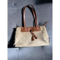 ราคา กระเป๋า Dooney & Bourke Canvas Tote Bag มือสองของแท้ Vintage (10140707943)