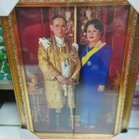 ราคา กรอบรูปทอง​ 10x15 นิ้ว พร้อมรูป ร.9 ภาพคู่, ราชินี ร.9 พระพันปี มีหลายแบบ​ เลือกรูปในแชทนะคะ (2689503823)