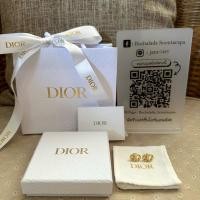 ราคา พร้อมส่ง‼️New‼️Dior navy earrings เเท้100% ของใหม่ค่า ใส่ติดหูน่ารัก (22190500575)
