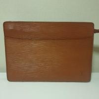 ราคา LV แท้ Dc94 มือสอง สภาพเริ่ด (2329494305)