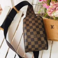 ราคา Used LV Geronimos คาดอกหลุยส์ แท้ 100% (1729904379)