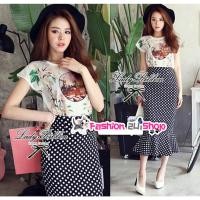 ราคา SALE ! เซ็ท 2 ชิ้น Dolce & Gabbana Flower and Polkadot Set เซทเสื้อลายดอกไม้และกระโปรงลายจุด (43850134305)