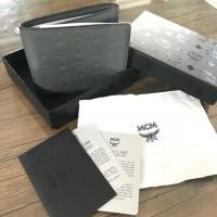 ราคา Use MCM wallet แท้ 100% ของผู้ชาย ใส่การ์ด ได้12 ช่อง สีเกย์ สวย สภาพสวย (679498172)