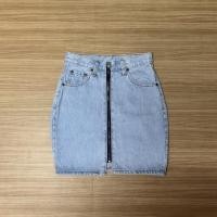 ราคา กระโปรงยีนส์รูดซิปหน้า S มือสอง (22200486773)