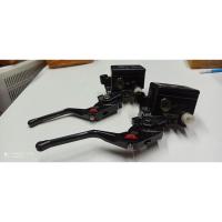 ราคา ปั้มเบรค ปั้มบน yamaha mt09 xsr900 tracer900 brembo แท้ มือสอง พร้อมก้านเบรค และฝาปิดบน gilles tolling นำเข้า หล่อๆ (21379419779)