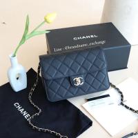 ราคา CHANEL flap black caviar (21329700176)