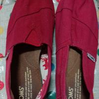 ราคา รองเท้ามือสอง ยี่ห้อTOMS (6556872599)