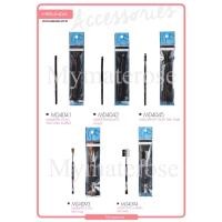 ราคา Meilinda Brush Tool แปรงแต่งหน้า เมลินดา ซองเงิน ด้ามดำ (14545122586)