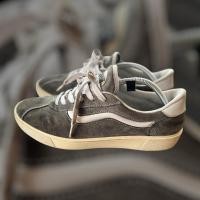 ราคา รองเท้ามือ2 Vansของแท้ (25094347591)