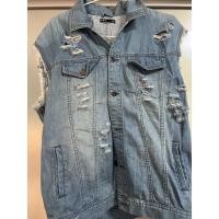 ราคา เสื้อยีนส์แขนสั้นกระดุมหน้า CPS size m (14747479911)