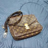ราคา กระเป๋าหนังแท้มือสอง lv (23137995871)