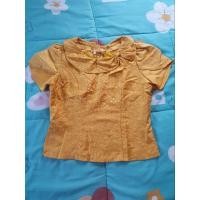 ราคา เสื้อผ้าไหมลาวสีเหลืองอก36 (18471922974)