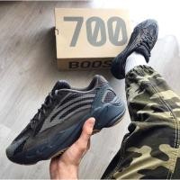 ราคา Yeezy boost 700 GEODE / STATIC / WAVE RUNNER (4401334615)