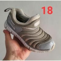 ราคา รองเท้า NIKE เด็ก ทรงหนอน (25900815428)