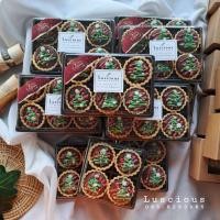 ราคา ทาร์ตบราวนี่คริสต์มาส ช็อคเข้ม หวานน้อย (ขั้นต่ำ 2 กล่อง) (23613509448)