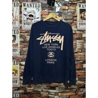 ราคา Stussy Crewneck***** (43126358840)