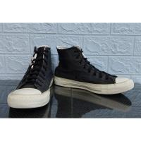 ราคา รองเท้าผ้าใบมือสอง ไซส์ 41 ยาว 26 cm#E1JN34 (22580253267)