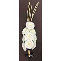 ราคา ดอกไม้จันทน์ ช่อเชิญ ช่อประธาน กุหลาบ ช่อละ 9 ดอก เซตละ 3 ช่อ ราคาเซตละ 249 บาท (4159877123)