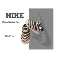 ราคา รองเท้าเด็กมือสอง NiKE dynamo free size 14 cm (53105871737)