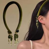 ราคา [FISI]Headband กํามะหยี่ผ้าพู่ Hairband Retro ต่างหู Faux Gem Decor Retro Hair Hoop สําหรับทุกวันวันที่ Party Hair Fixation (54805618422)