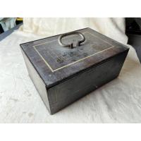 ราคา กล่องเหล็กเก็บเงิน โบราณ วินเทจ (28901261308)