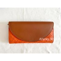 ราคา Bottega Veneta Orange/Tan Intrecciato Leather Colorblock Wallet (15152297057)