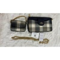 ราคา กระเป๋าสะพายข้าง Coach (C8682) Poppy Crossbody พร้อมส่ง แท้% มือสอง (41407024033)