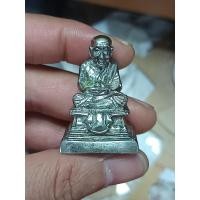 ราคา พระบูชาตั้งหน้ารถ วัดห้วยมงคล รุ่นเสาร์5 ปี51 เนื้อโลหะกระไหล่เงิน (ขนาดฐานกว้าง1นิ้ว /สูง1.5 นิ้ว (25728560420)