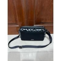 ราคา กระเป๋าสะพาย DAKS ของแท้ (41326709107)