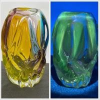 ราคา แก้วแมงกานีส แจกันโบราณ สีรุ้ง (27373173969)