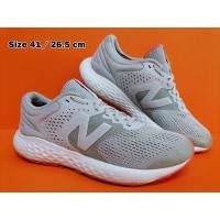 ราคา โล๊ะๆรองเท้าวิ่งnewbalanceมือสอง (18584827297)
